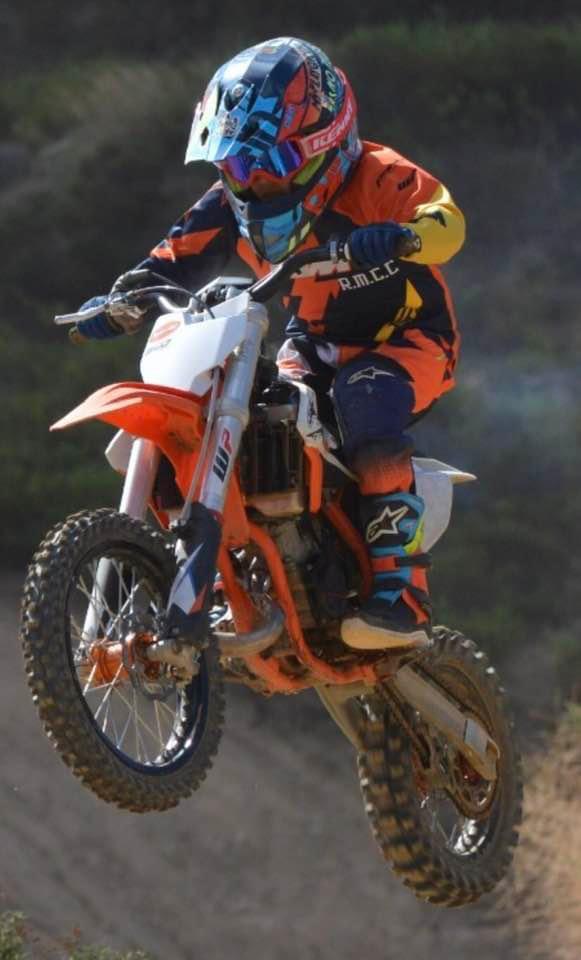 Cesar Tomasini - Pilote de motocross Cesar Tomasini - Pilote de motocross